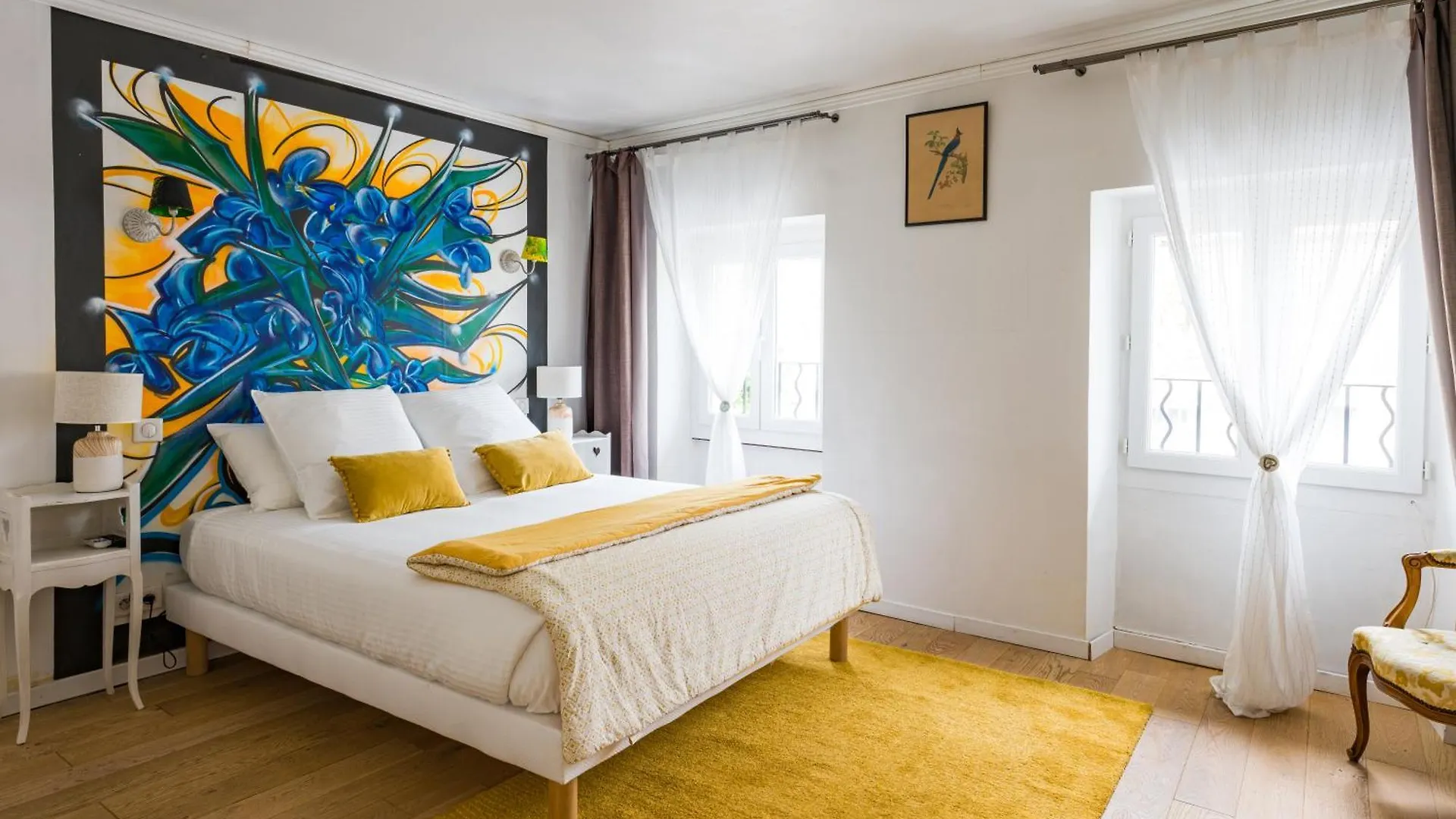 Les Chambres De Reseau Louisanne Saint-Remy-de-Provence 0*,